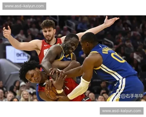 红色风暴撞击金州神话：为何这段“火箭vs勇士录像”是篮球迷永恒的成瘾源？