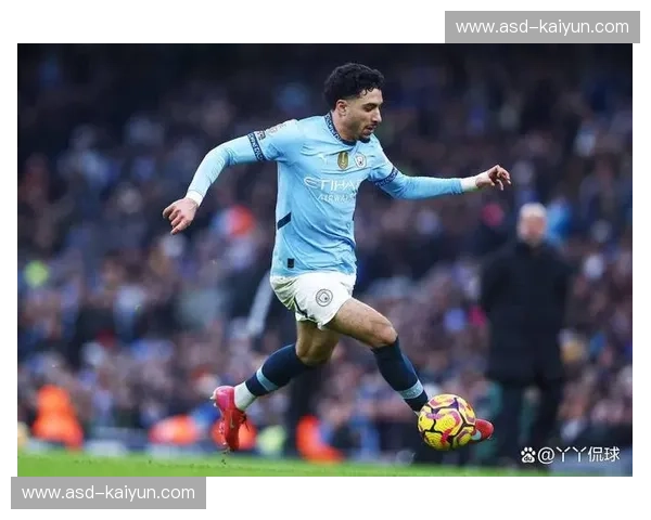 蓝色风暴席卷伊蒂哈德?切尔西vs曼城:一场不容错过的巅峰对决,视频集锦助你重温激情! 蓝色风暴席卷伊蒂哈德?切尔西vs曼城:一场不容错过的巅峰对决,视频集锦助你重温激情!